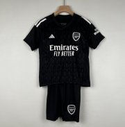2023-24 Arsenal Kids Black Goalkeeper Soccer Kits Shirt With Shorts