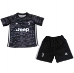 Kids Juventus 2019-20 Goalkeeper Soccer Shirt With Shorts