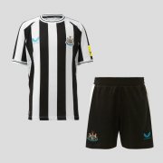 Kids Newcastle United 2022-23 Home Soccer Kits Shirt With Shorts